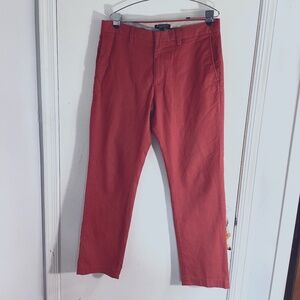 BANANA REPUBLIC MEN EMERSON CHINO 33/32 DUSTY RED STRAIGHT LEG CASUAL PREPPY